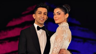 ليلى أحمد زاهر تحتفل بعيد ميلاد زوجها هشام جمال برسالة رومانسية