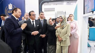 أحمد طه: التكنولوجيا تلعب دورًا محوريًّا فى إدارة المنشأت الصحية