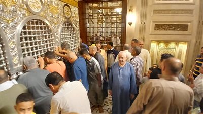 حكم زيارة الحسين والسيدة زينب يوم الجمعة.. ما فضلها؟