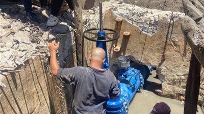 بدء تشغيل خط طرد صرف صحى السعرانية - الجيش بكفر الدوار