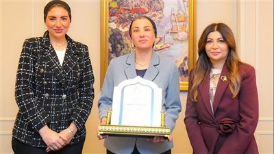 تكريم وزيرة البيئة لاختيارها أمينًا تنفيذيًا الاتفاقية الأمم المتحدة