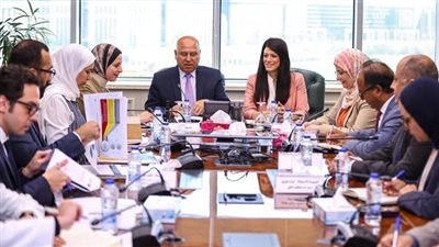 وزيرا النقل والتخطيط ينسقا وضع خارطة طريق للتعامل مع  آلية تعديل حدود الكربون