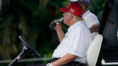 ترامب: طالبت كوكاكولا باستخدام سكر القصب داخل أمريكا