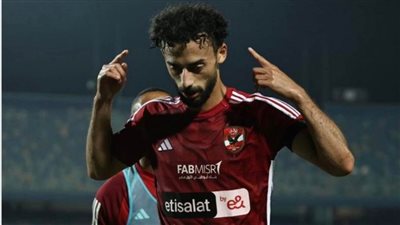 صراع ساخن.. مستقبل أحمد عبد القادر يتأرجح بين ملايين بيراميدز وشعبية الزمالك