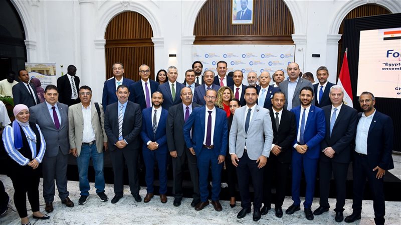 بدر عبد العاطي يختتم