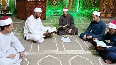 مقارئ الأئمة.. نور القرآن يجمع القلوب في مساجد البحيرة