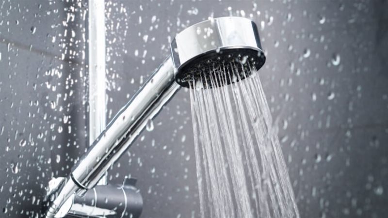 فوائد الاستحمام بالماء