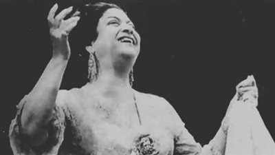 يسري الفخراني يسترجع ذكريات البيت القديم: تورتة أمي وأغاني أم كلثوم لا تُنسى