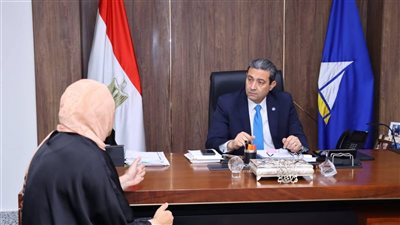 محافظ دمياط يناقش عدد من ملفات عمل إدارة التعاون الزراعى بالديوان العام