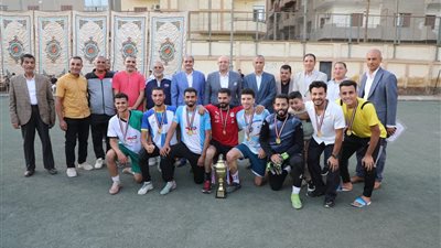 محافظ بني سويف يشهد نهائي دوري مجالس المدن ويكرّم الفرق الفائزة