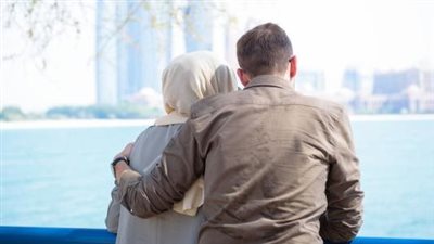 ما كيفية بر الزوجة بعد موتها ..وهل يشرع التصدق عنها؟