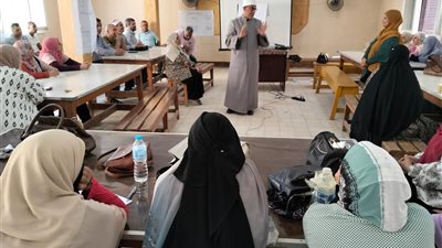 بني سويف الأزهرية تكثف جهودها لتنظيم ورش العمل للمعلمين