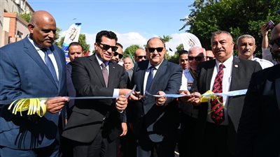 وزير الشباب والرياضة يفتتح نادي الكشافة البحرية بالإسماعيلية