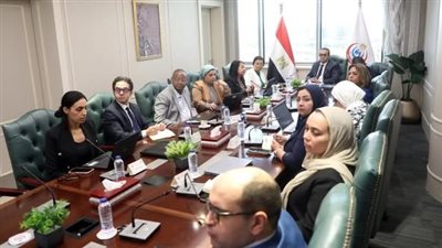 وزير الصحة يبحث مع البنك الدولي تعزيز التعاون في ملف القضية السكانية