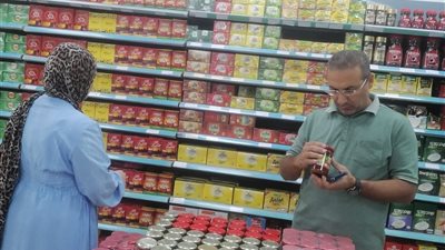 ضبط 1000 عبوة أدوية بيطرية منتهية الصلاحية و99 جوال سماد مدعم ببني سويف