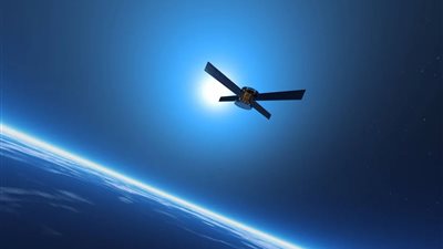 دون وجود دليل.. بريطانيا تتهم روسيا بمحاولة التشويش على أقمارها الصناعية