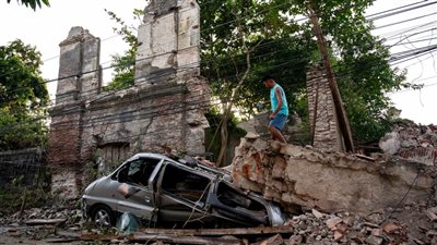 ارتفاع حصيلة ضحايا زلزال الفلبين إلى 72 قتيلا والمواطنون يحكون التفاصيل