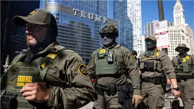 شيكاغو تتحول إلى