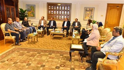 محافظ أسيوط يستقبل رئيس هيئة تنمية الصعيد لبحث التعاون المشترك وتوقيع بروتوكول