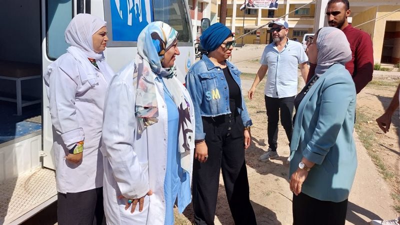 الكشف على ١١٣١ مواطنًا