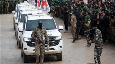 بعد استخراجهما من غزة.. حماس تعتزم إعادة جثتي أسيرين إسرائيليين الليلة