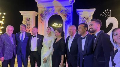 بحضور أشرف زكي ورياض الخولي .. حسان العربي يحتفل بزفاف ابنته |صور