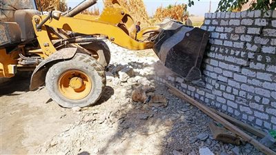 محافظ أسيوط: إزالة 64 حالة تعد على الأراضي الزراعية وأملاك الدولة