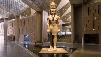 تزامنًا مع افتتاح المتحف.. مدرسة مصر للغات تقرر تعطيل الدراسة الأحد والإثنين