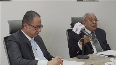 ياسر عمر: موازنة 2025-2026 تستهدف خفض الدين إلى 82% من الناتج المحلي