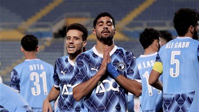 بعد العديد من العروض الأوروبية.. لماذا وافق إبراهيم عادل على اللعب في الإمارات