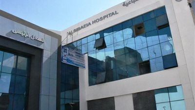 محافظ أسوان يشيد بالجهود المكثفة لإجراء 20 عملية جراحية