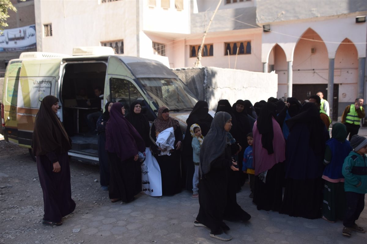 تحرير توكيلات حزب الجبهة الوطنية بأطفيح والعياط والصف
