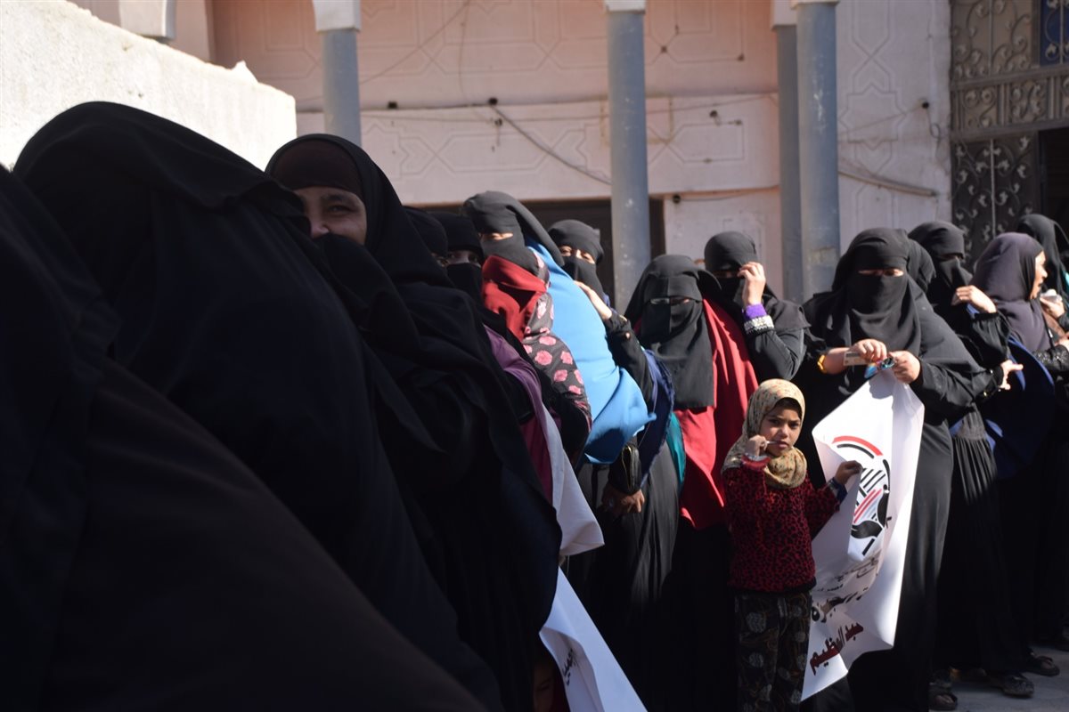 تحرير توكيلات حزب الجبهة الوطنية بأطفيح والعياط والصف