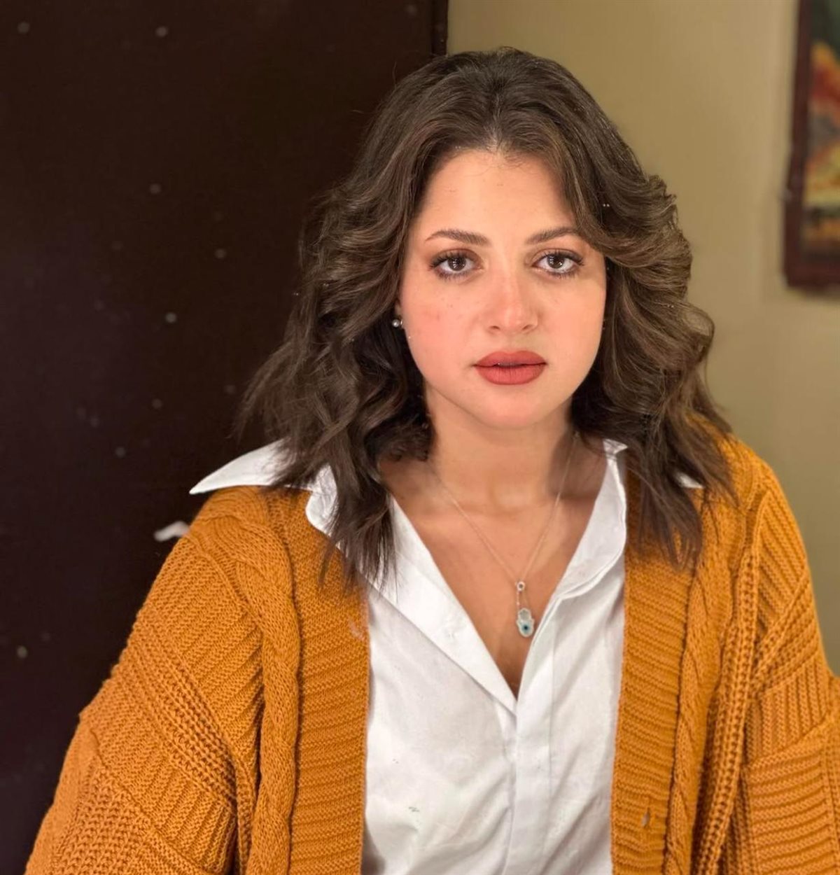 الفنانة منى فاروق