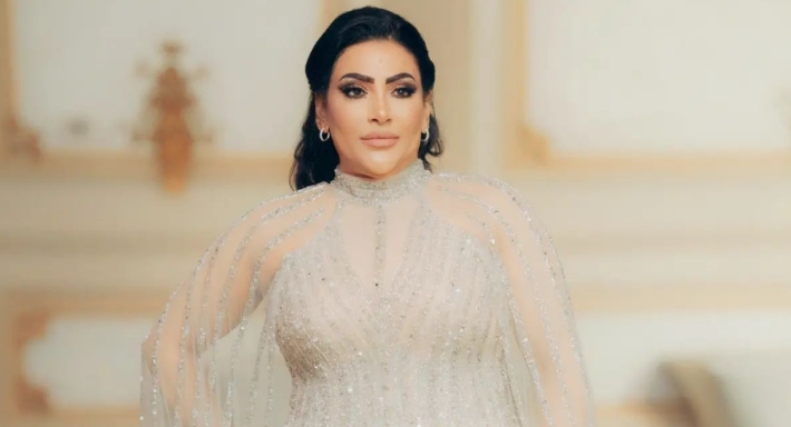 الفنانة بدرية طلبة