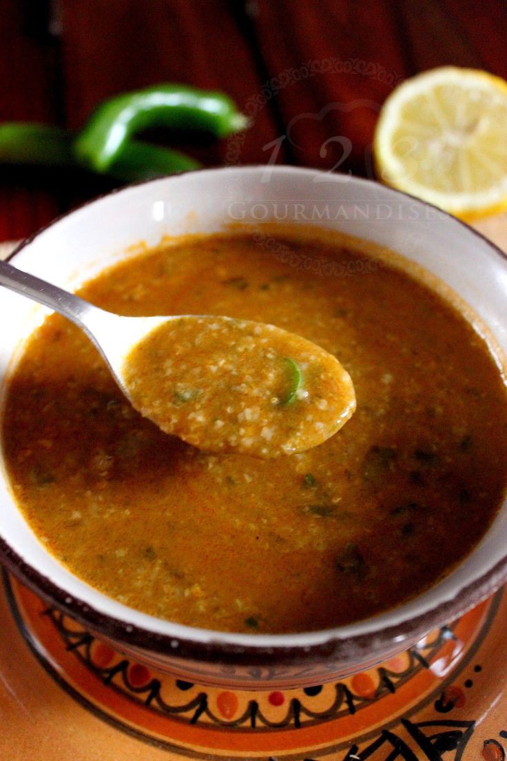 شوربة العدس بالشعرية