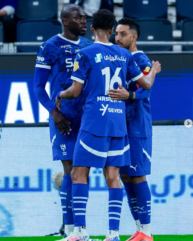 لاعبو الهلال