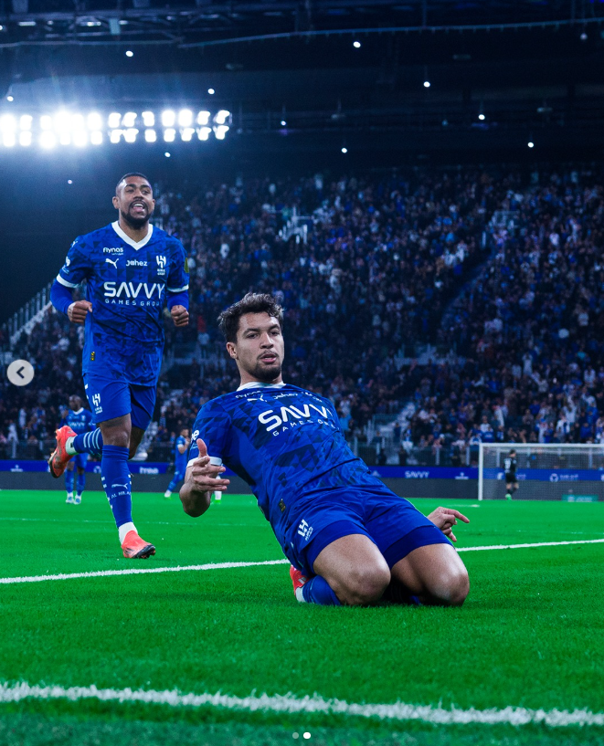 احتفال لاعبو الهلال