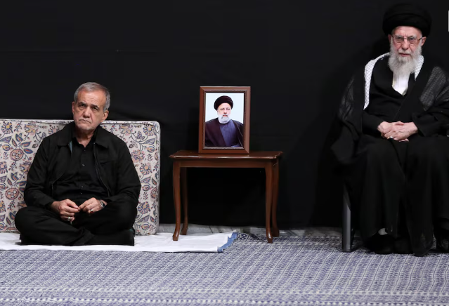 المرشد والرئيس الإيرانيين