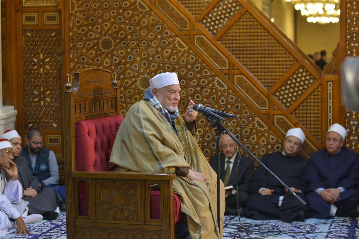 الدكتور أحمد عمر هاشم