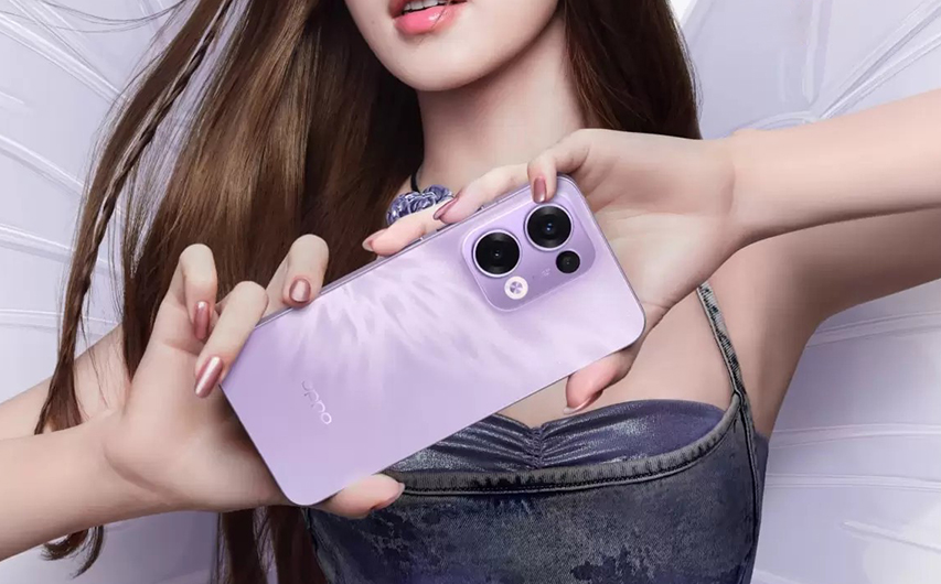 <strong>Oppo Reno 13</strong>