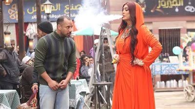 غادة عبدالرازق في كواليس مسلسل شباب إمراة