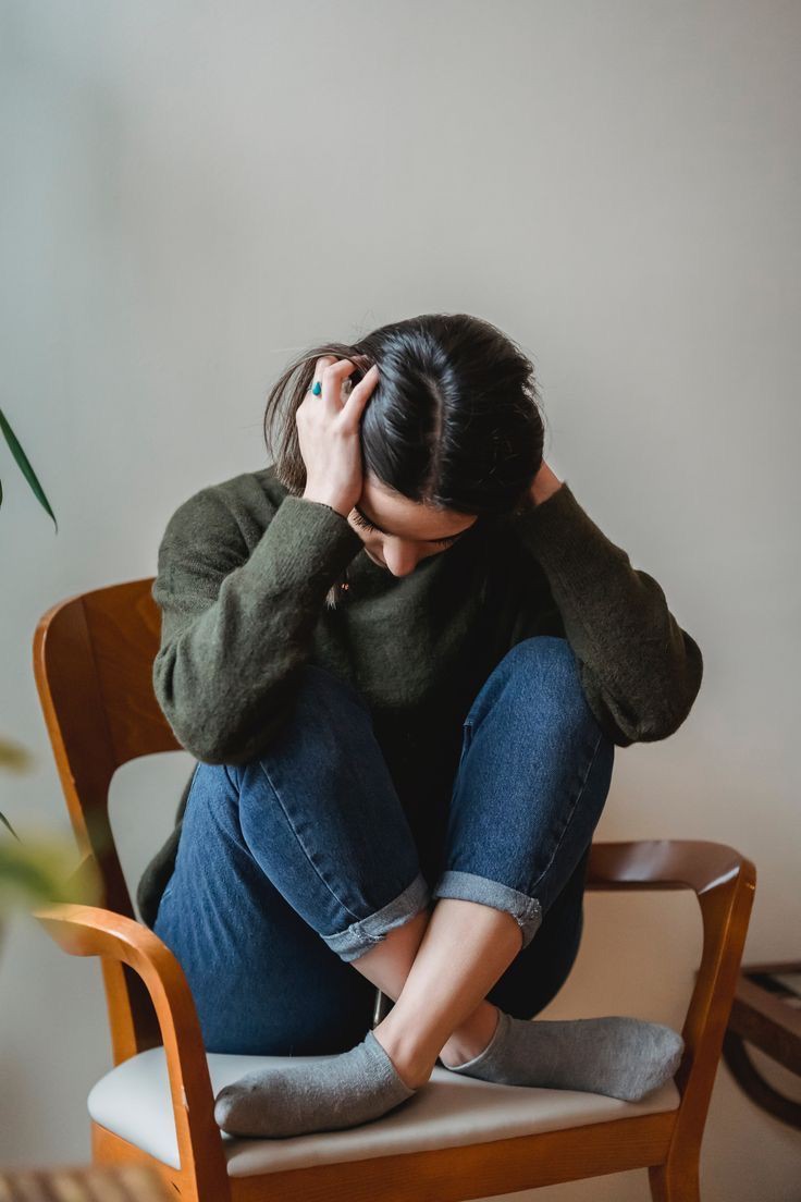 معاناة المرأة من الأمراض النسائية