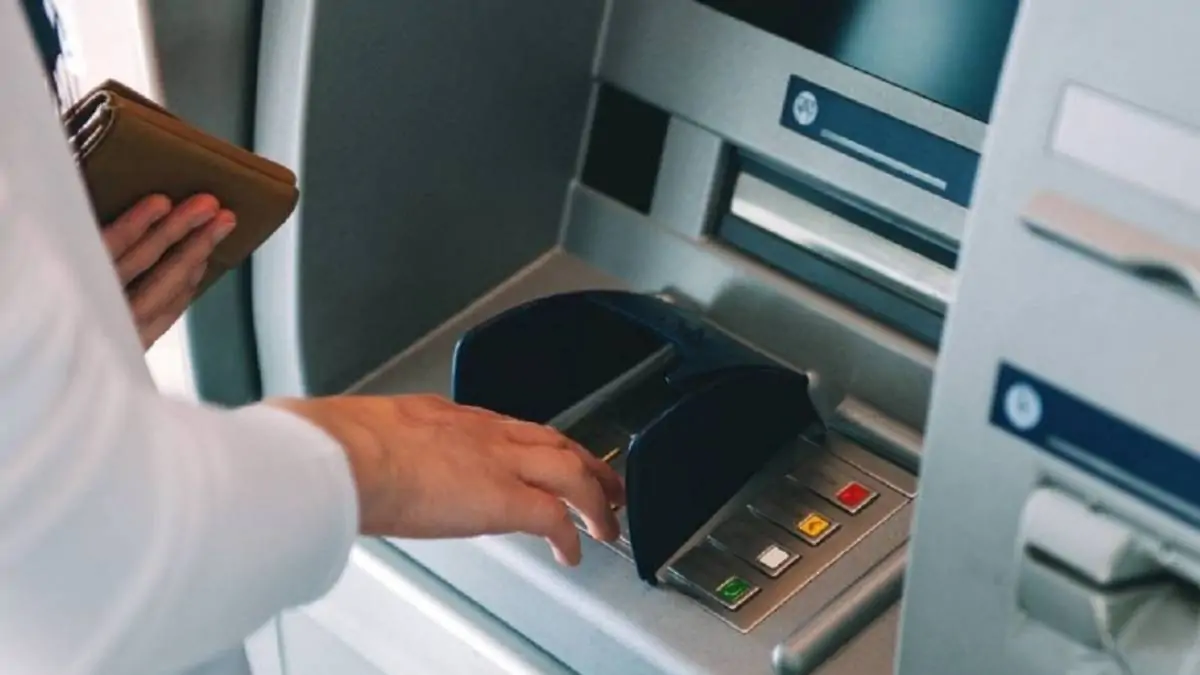 <strong>كيف اسحب من ATM بدون بطاقة؟</strong>