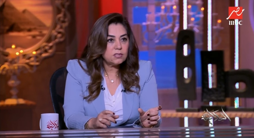 الدكتورة منال عوض
