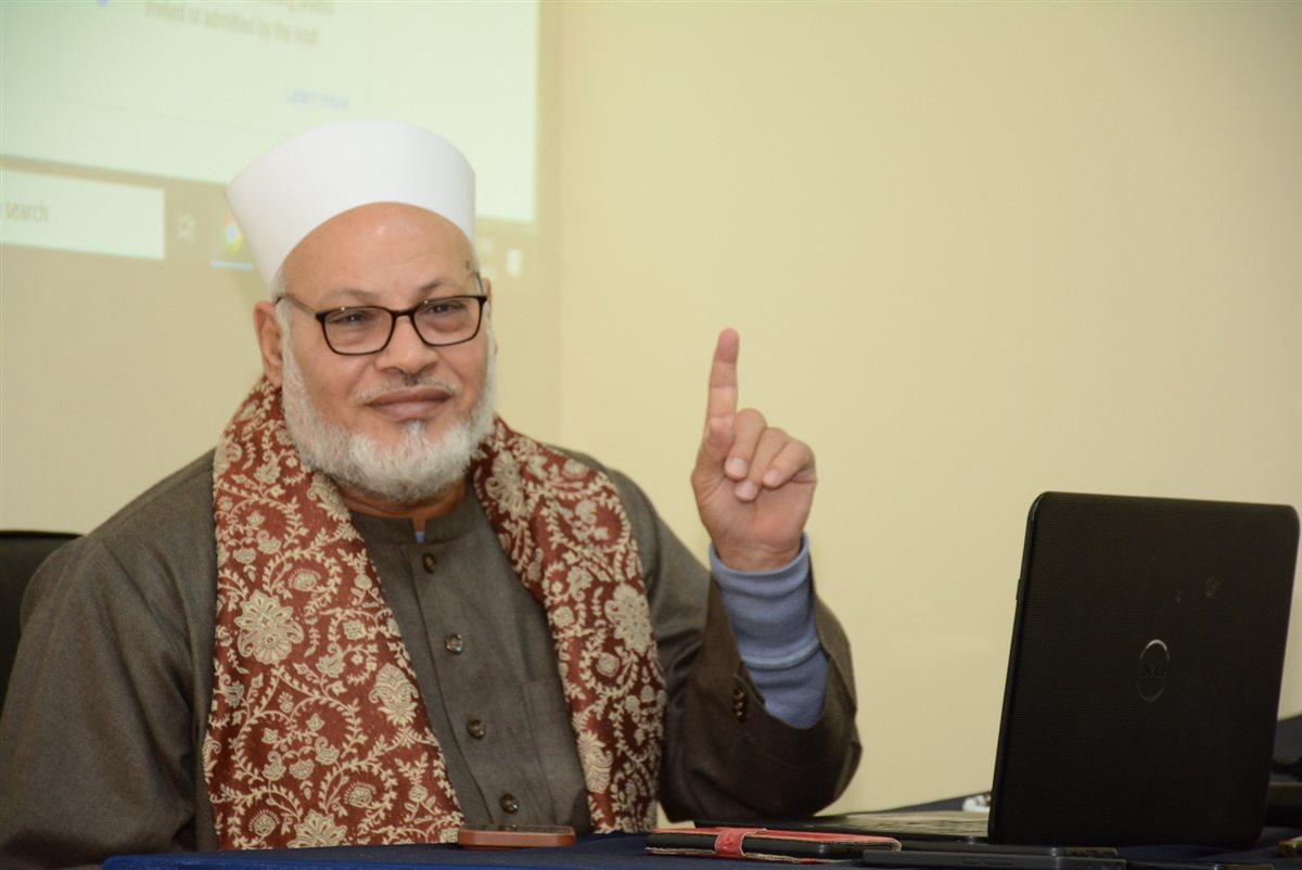 الدكتور ابراهيم الهدهد