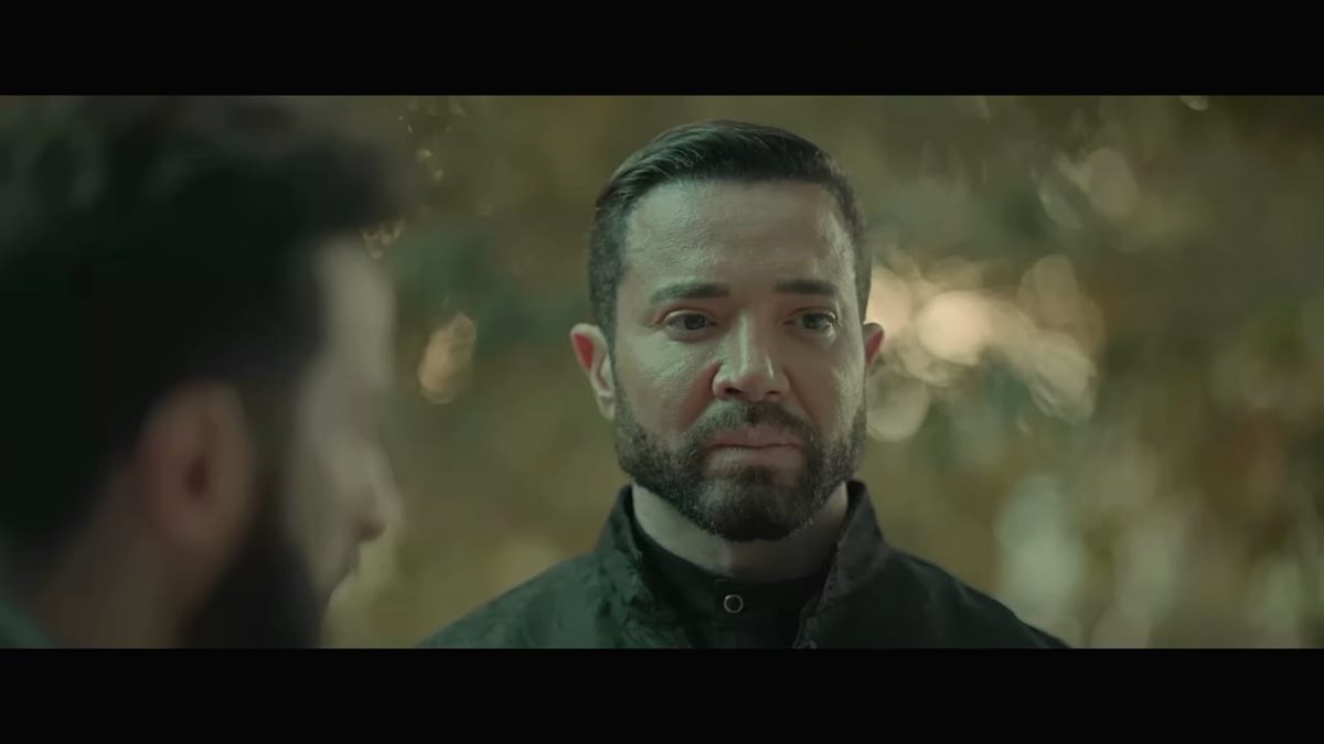 تامر شلتوت يساعد المداح في مواجهة 