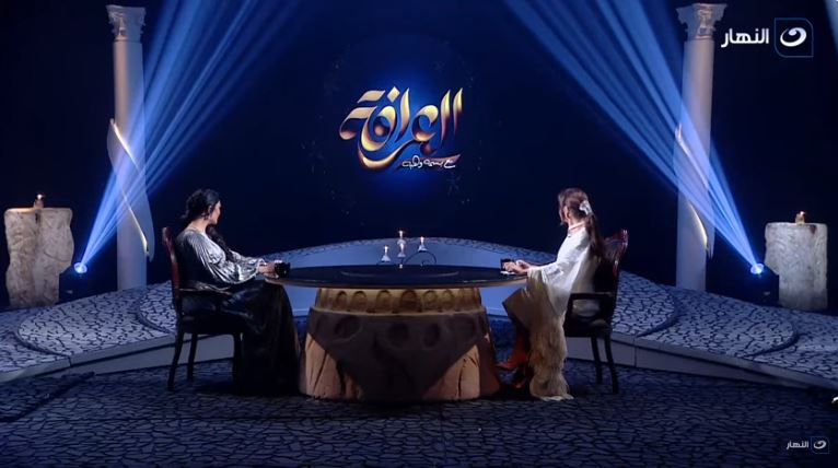 الإعلامية سالي عبد السلام