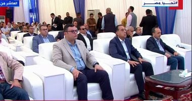 تسليم عقود وحدات إسكان إجتماعي