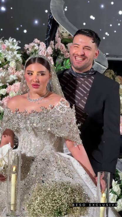 مسلم وزوجته